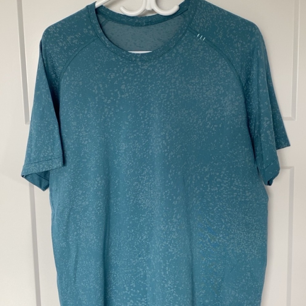 lululemon metal vent tech shirt